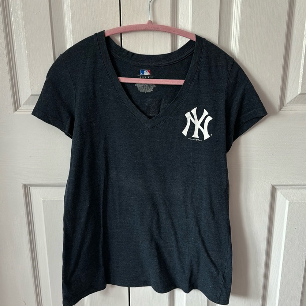 “Great Catch” Yankee Tee